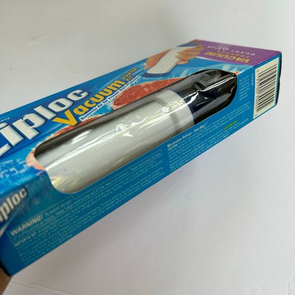 ZIPLOC Vacuum Starter Kit Hand Pump 3 Freezer Quart Bags Discontinued NEW - Picture 2 of 3